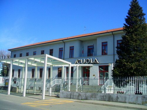 Scuola Primaria "A. Manzoni"